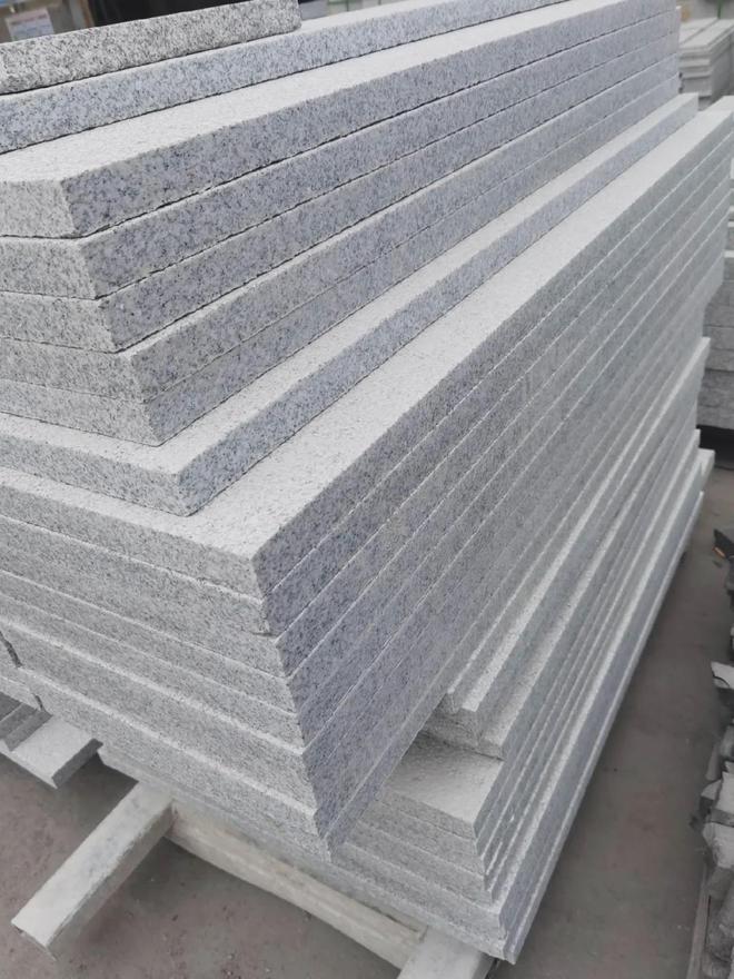 大理石白麻石材價格解析 影響因素與市場行情